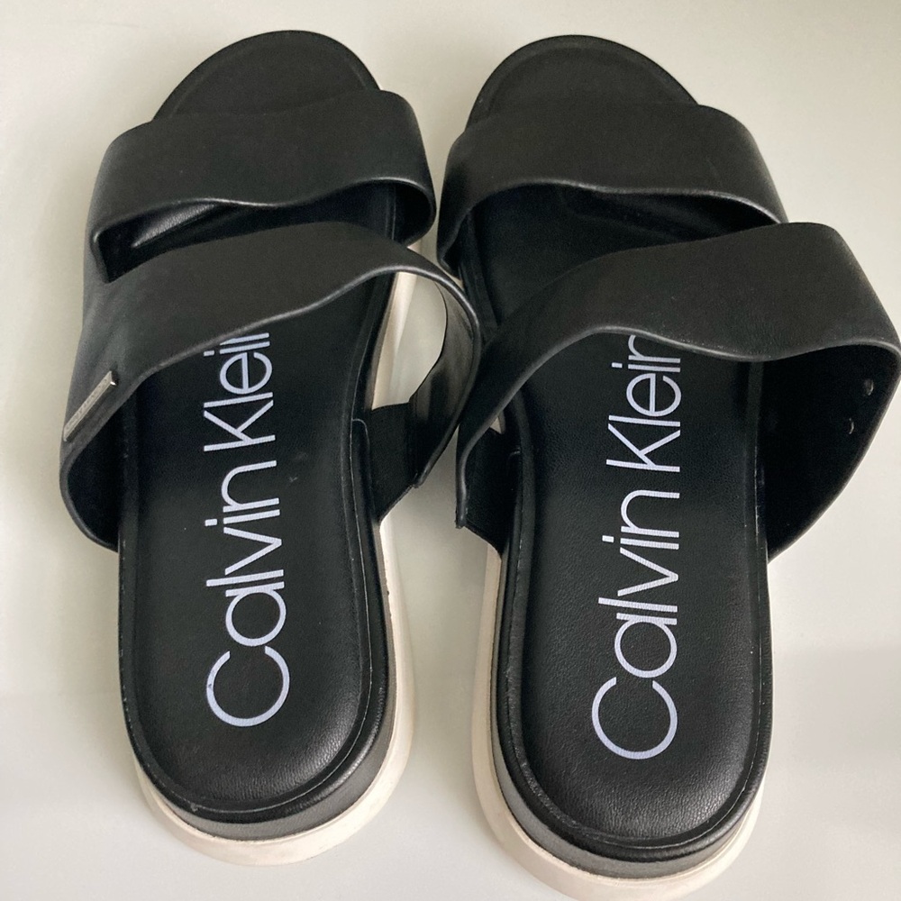 Calvin Klein Black Sandals Elegant and Versatile